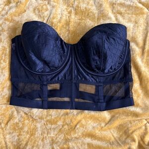 Victoria secret black bustier bra bandeau
Strapless size 32 D